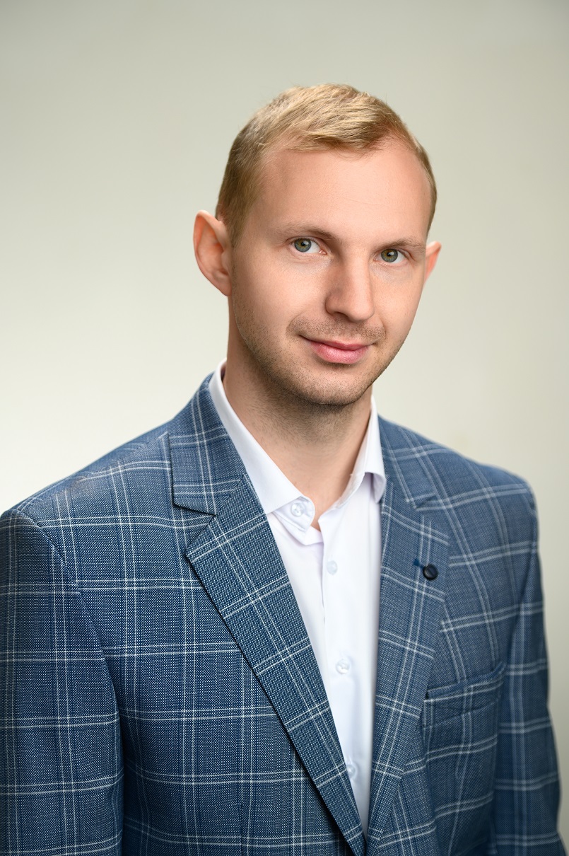 Захарин Роман Александрович.
